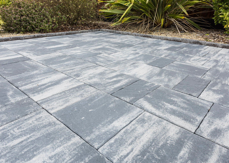 Rivern - 3 size Flagstone Paving Project Pack - Covers 7.68m2