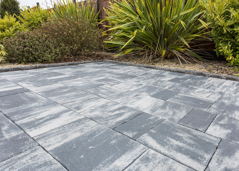 Rivern - 3 size Flagstone Paving Project Pack - Covers 7.68m2